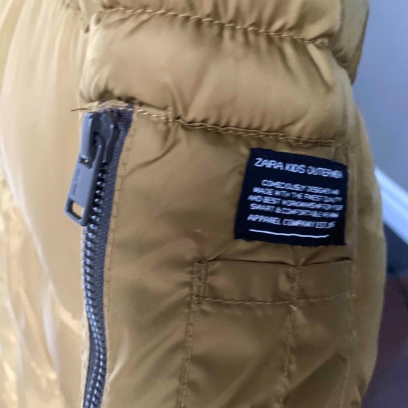 Zara Puffer Jacket with Hood Mustard Yellow - Picture 4 of 10